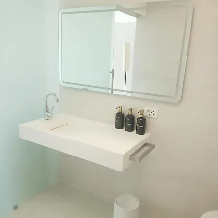 Smart Luxury & Aparthotel 4*