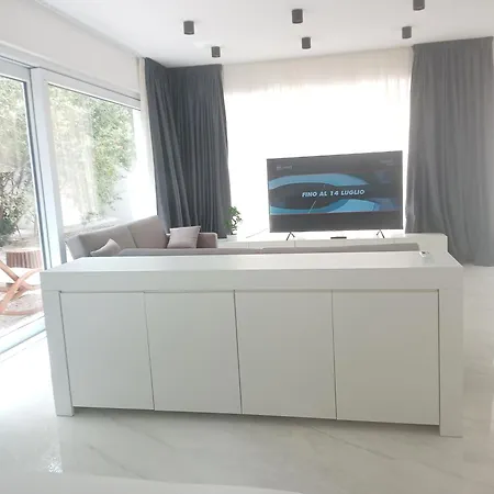 Smart Luxury &