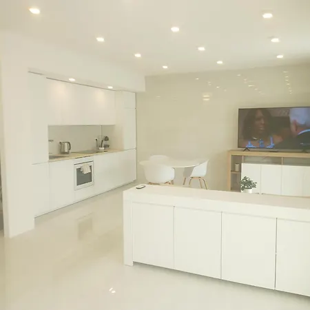Smart Luxury & Aparthotel *