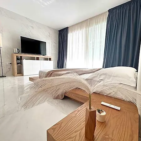 Smart Luxury & Orosei