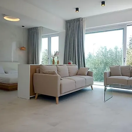 Smart Luxury & Aparthotel 4*