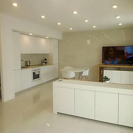 Smart Luxury & Aparthotel