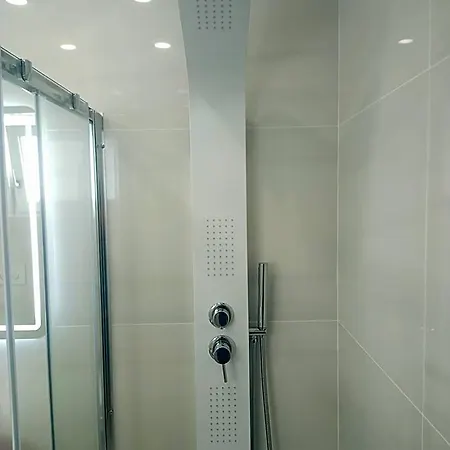 Smart Luxury & 4*