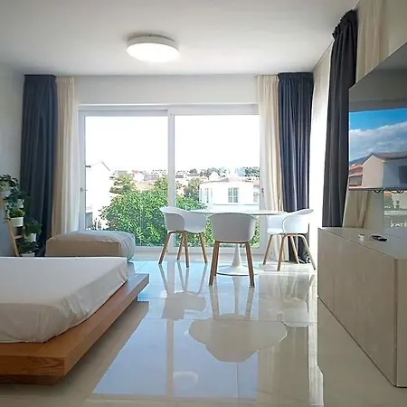 Apart-hotel Smart Luxury &