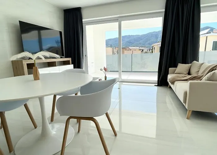 Smart Luxury & Апарт-отель 4*